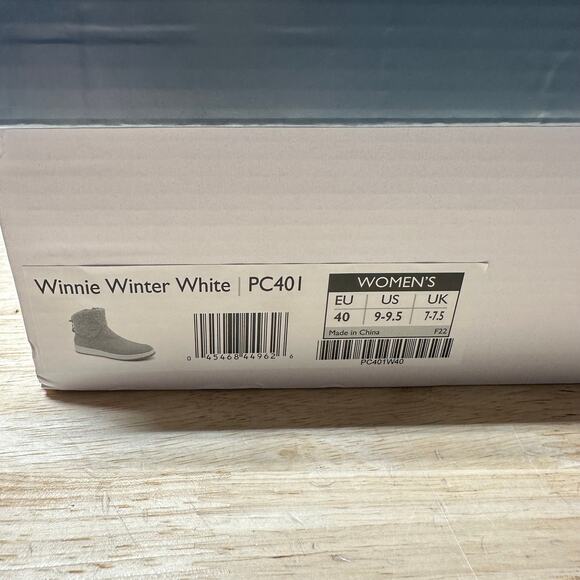 Aetrex Women's Winnie Winter Boot White PC401 Size 9/9.5 New in Box Condition - Picture 11 of 11